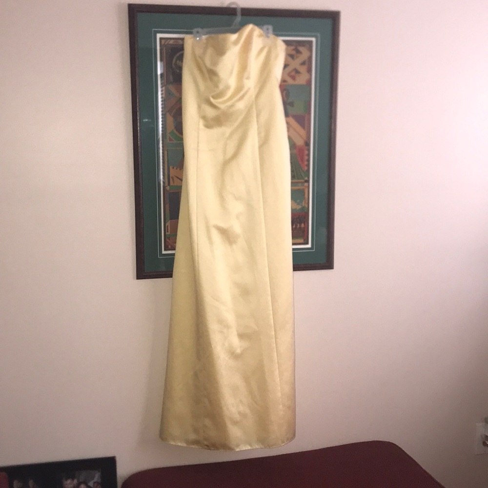 David’s Bridal Canary Yellow Strapless Dress